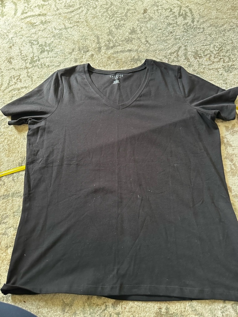 Talbots women’s X Black V-Neck T-Shirt NEW